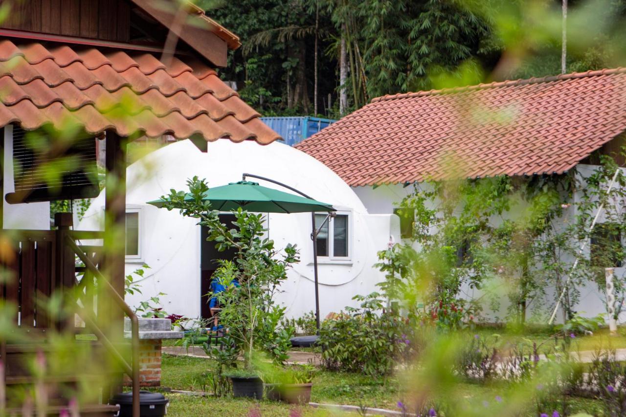 Genting Greenwoods Tiny Houses & Events Hall Гентинг-Хайлендс Экстерьер фото