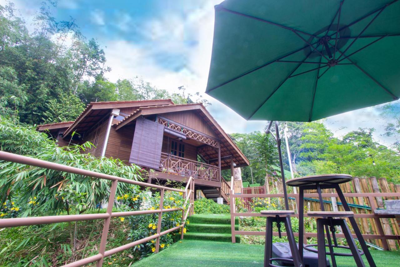 Genting Greenwoods Tiny Houses & Events Hall Гентинг-Хайлендс Экстерьер фото