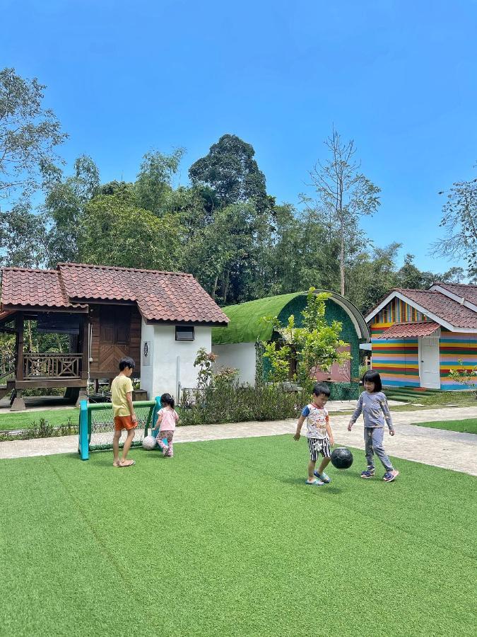 Genting Greenwoods Tiny Houses & Events Hall Гентинг-Хайлендс Экстерьер фото